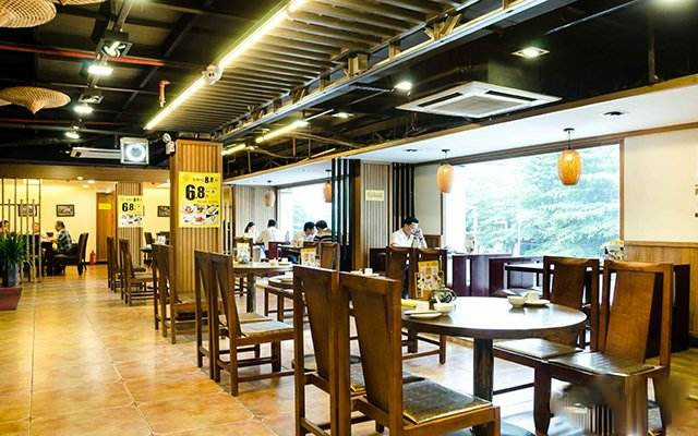 {網上賭場}(连锁茶楼加盟费多少)